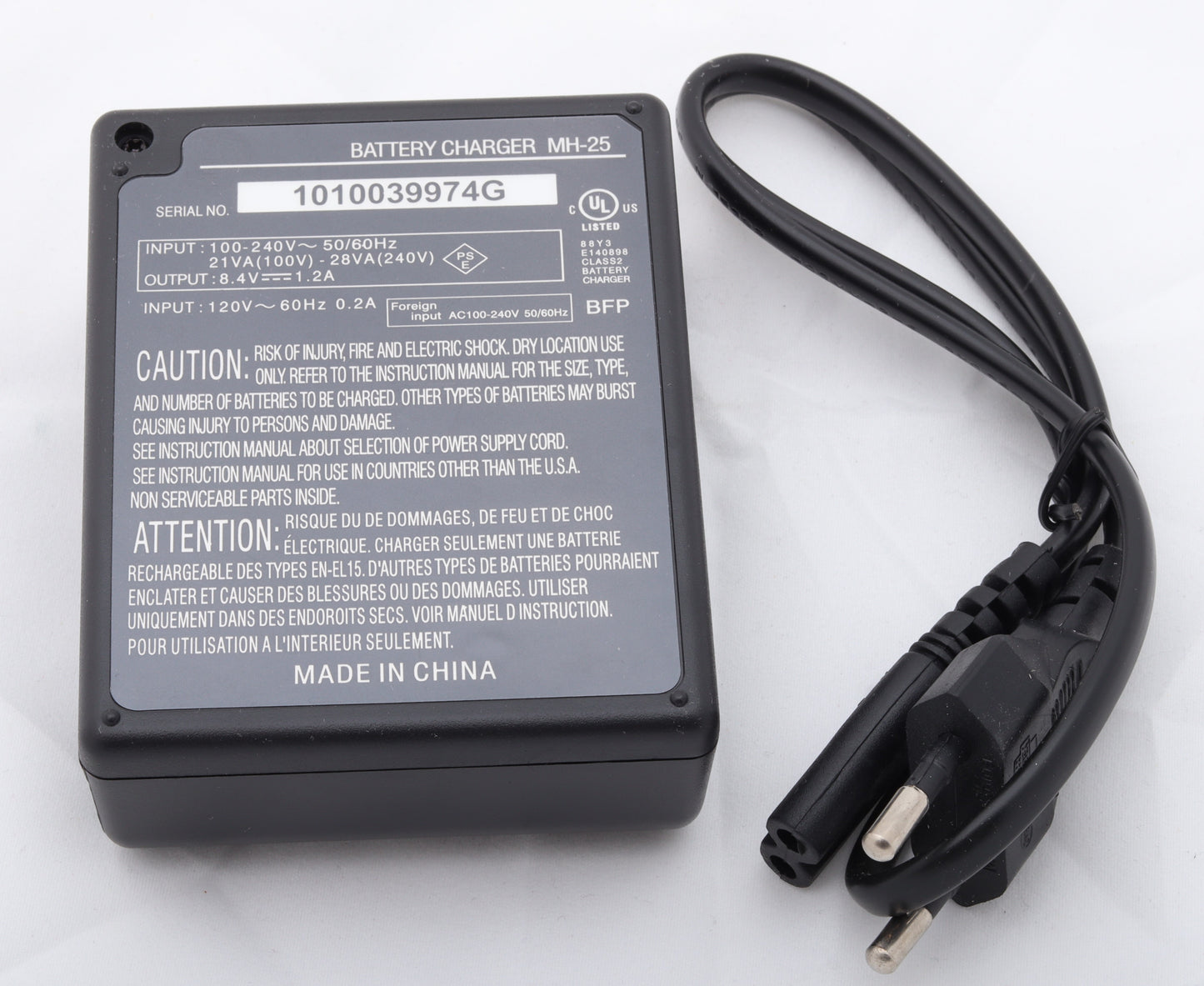 🔌 MH-25 Battery Charger – Fast & Reliable Charging for EN-EL15 Batteries  Condition: New